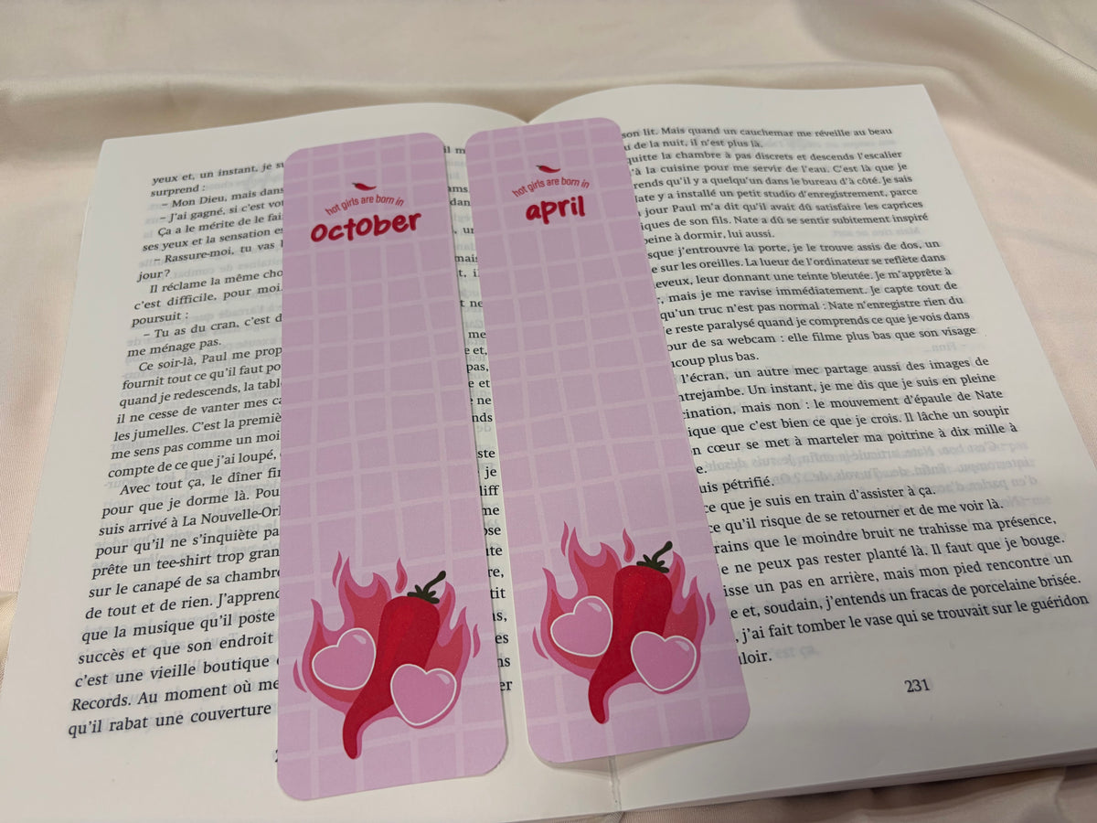 Marque-pages ♥ Hot Girls Are Born In... ♥